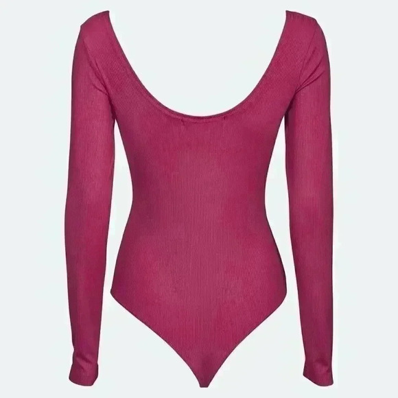 Bik Bok Ribbed long sleeves Bodysuit - Picture 2 of 2